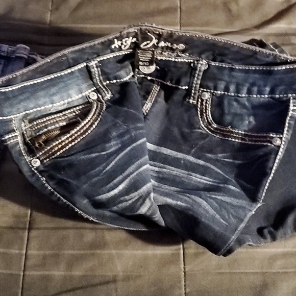 SOLD!! 👍 - Picture 3 of 8